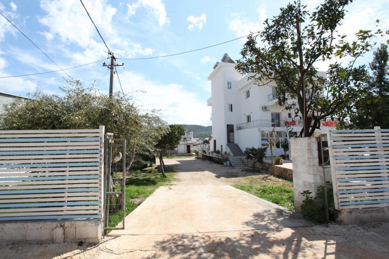 Vila Dodaj คซามิล ภายนอก รูปภาพ