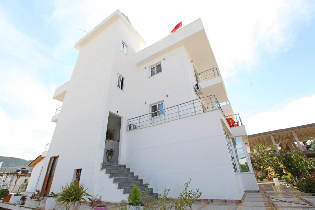 Vila Dodaj คซามิล ภายนอก รูปภาพ